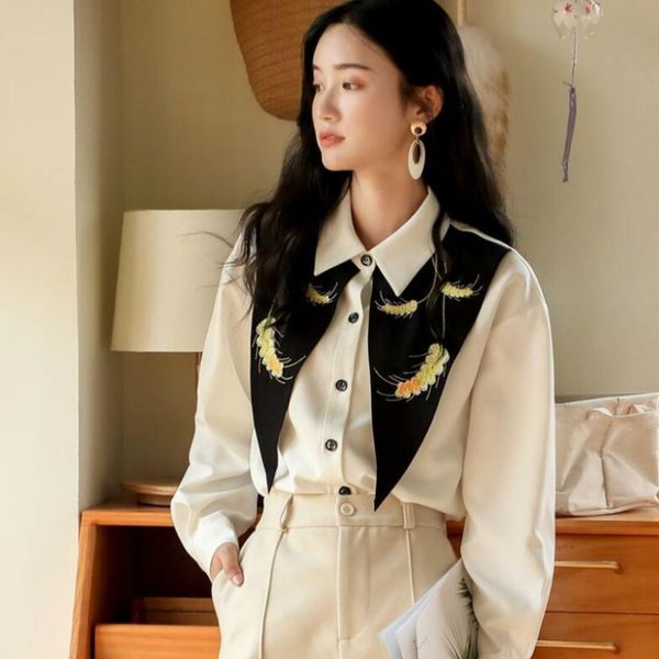 2021 new female blouse black white fashion splicing casual lapel shirts solid sleeve embroidered ladies broad vwcd
2021 new female blouse black white fashion splicing casual lapel shirts solid sleeve embroidered ladies broad vwcd