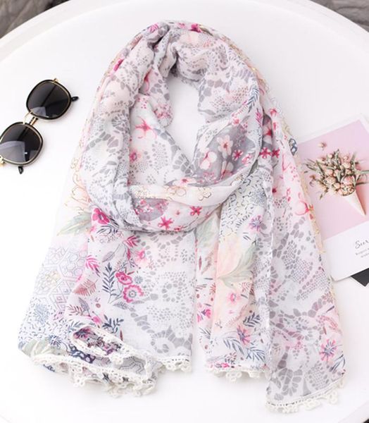 scarves 2021 fashion small flower print gold foil trim shawls long women soft floral wrap scarf hijab, Blue;gray
scarves 2021 fashion small flower print gold foil trim shawls long women soft floral wrap scarf hijab, Blue;gray