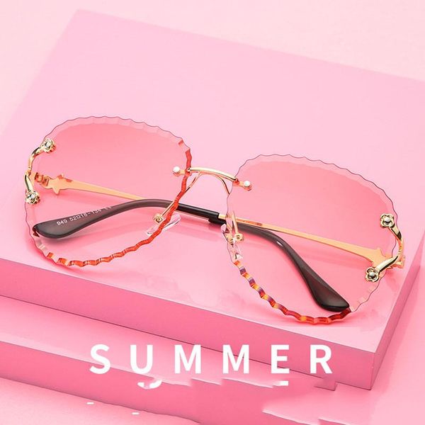 sunglasses 2021 fashion brand designer rimless women vintage lady cutting lens wave frame sun glasses for female uv400, White;black
sunglasses 2021 fashion brand designer rimless women vintage lady cutting lens wave frame sun glasses for female uv400, White;black