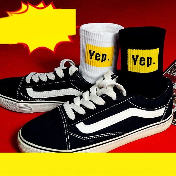 men's fashion brand new autumn ins basketball cotton basketball yep letter medium tube cotton socks street socks novwy, Black
men's fashion brand new autumn ins basketball cotton basketball yep letter medium tube cotton socks street socks novwy, Black