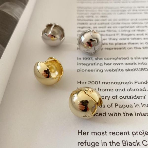 only 1pc 18k yellow gold plated 15mm 925 sterling silver geometric circle rounded ball lucky hoop huggie earrings tle1007, Golden;silver
only 1pc 18k yellow gold plated 15mm 925 sterling silver geometric circle rounded ball lucky hoop huggie earrings tle1007, Golden;silver