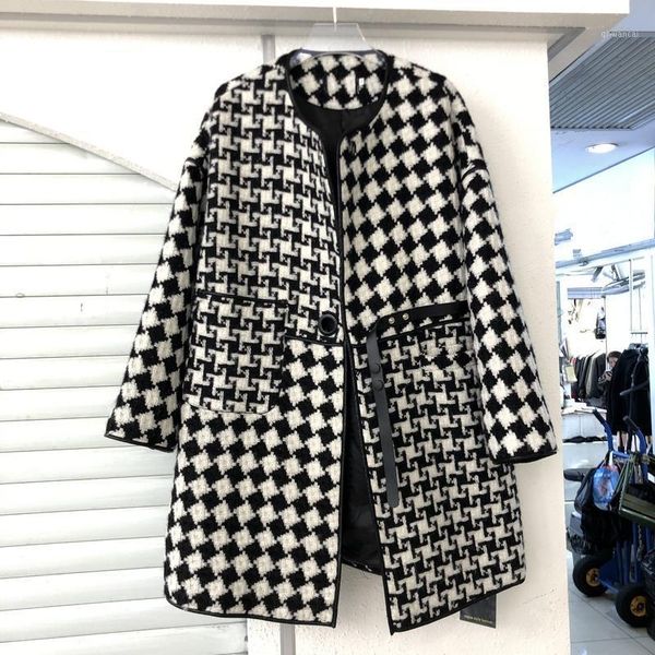 vintage women 2020 fall winter woolen coats fashion ladies thick plaid coat female elegant girls oversize jacket chic sa051s501, Black
vintage women 2020 fall winter woolen coats fashion ladies thick plaid coat female elegant girls oversize jacket chic sa051s501, Black
