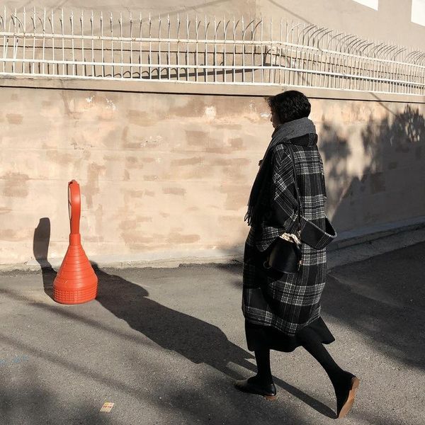 retro plaid wool coat women's middle school long fall winter 2021 new student korean double faced cashmere coat, Black
retro plaid wool coat women's middle school long fall winter 2021 new student korean double faced cashmere coat, Black