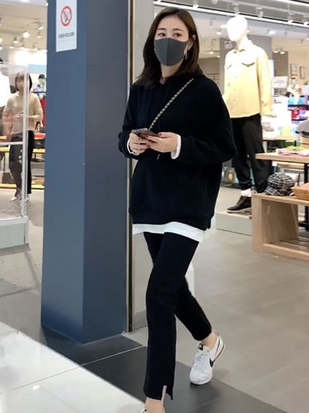 size 2021 big female sweater fall and winter new fat sister loose plus velvet coat nbwu, Black
size 2021 big female sweater fall and winter new fat sister loose plus velvet coat nbwu, Black