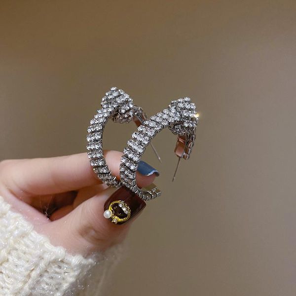 fashion small circle knot crystal hoop earrings for women bijoux full rhinestones earrings statement jewelry party gifts, Golden;silver
fashion small circle knot crystal hoop earrings for women bijoux full rhinestones earrings statement jewelry party gifts, Golden;silver