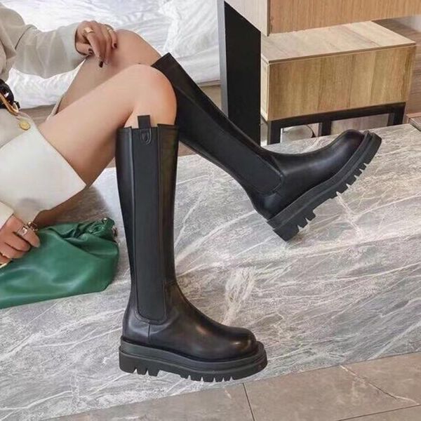 boots 2021 autumn and winter round toe women genuine leather platform height increasing knee-high, Black
boots 2021 autumn and winter round toe women genuine leather platform height increasing knee-high, Black