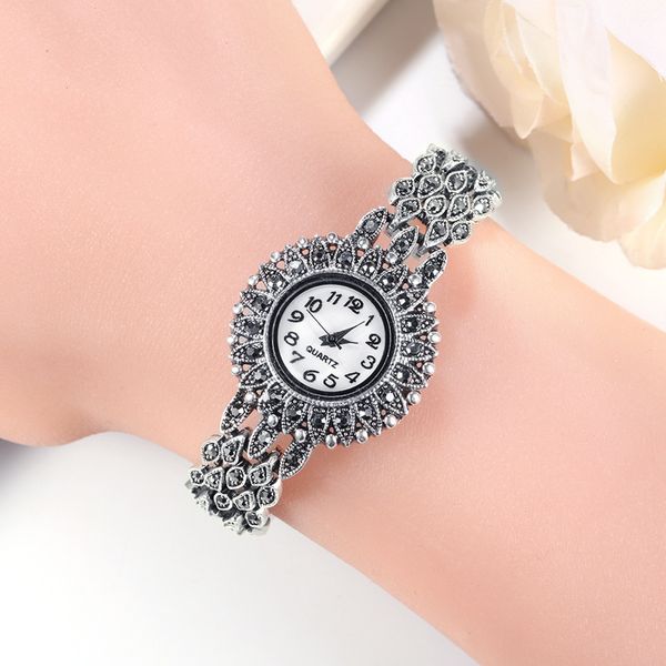 ancient silver bracelets for women jewelry exquisite ladies quartz watch accessories female fashion watch bracelets
ancient silver bracelets for women jewelry exquisite ladies quartz watch accessories female fashion watch bracelets