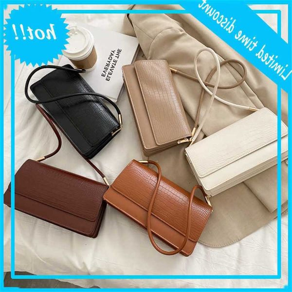 retro alligator skin pattern small women messenger baguette crossbody bags crocodile shoulder bag female luxury handbags
retro alligator skin pattern small women messenger baguette crossbody bags crocodile shoulder bag female luxury handbags