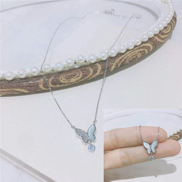 s925 silver fritillary butterfly necklace new year gifts women's jewelry pendant korean clavicle chain trend fashion accessories q0531
s925 silver fritillary butterfly necklace new year gifts women's jewelry pendant korean clavicle chain trend fashion accessories q0531