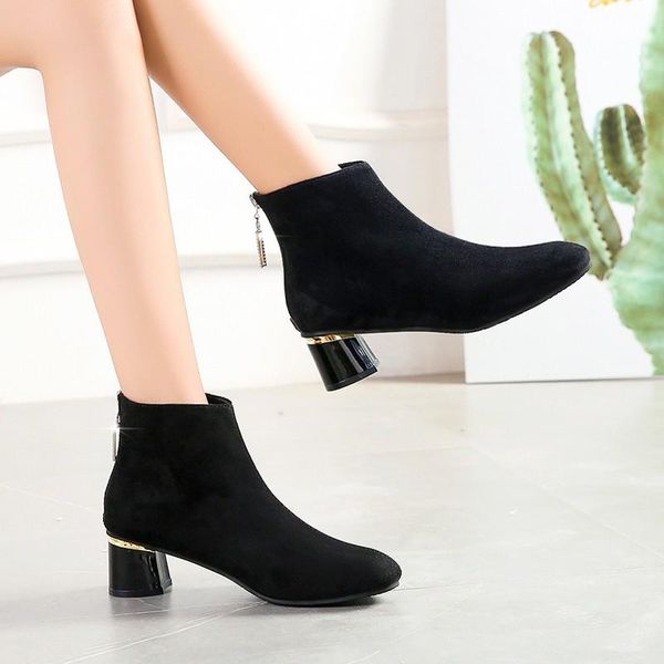 plus size 35-43 women ankle boots gold high heels back zipper botas mujer black boots rihinestone winter shoes n7877l
plus size 35-43 women ankle boots gold high heels back zipper botas mujer black boots rihinestone winter shoes n7877l
