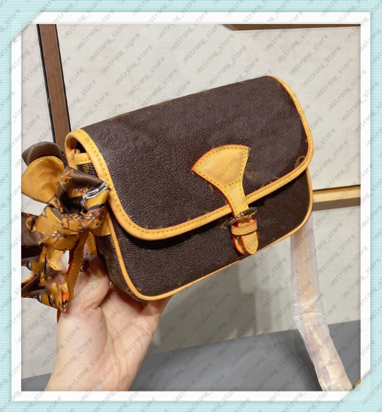 new saddle bag women luxurys designers bags fashion crossbody saddle bag classic shoulder bags designers womens handbags purses 21012003q
new saddle bag women luxurys designers bags fashion crossbody saddle bag classic shoulder bags designers womens handbags purses 21012003q