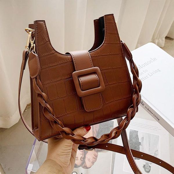 new stone pattern women pu leather belt lock bag retro travel shopping handbag crocodile pattern brand designer messenger bags
new stone pattern women pu leather belt lock bag retro travel shopping handbag crocodile pattern brand designer messenger bags