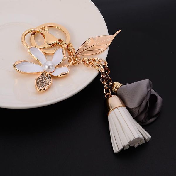 new pu leather tassel keychain for women crystal flower keyring bag charm for keys porte cle llavero sleutelhanger ch977 h bbypfi
new pu leather tassel keychain for women crystal flower keyring bag charm for keys porte cle llavero sleutelhanger ch977 h bbypfi