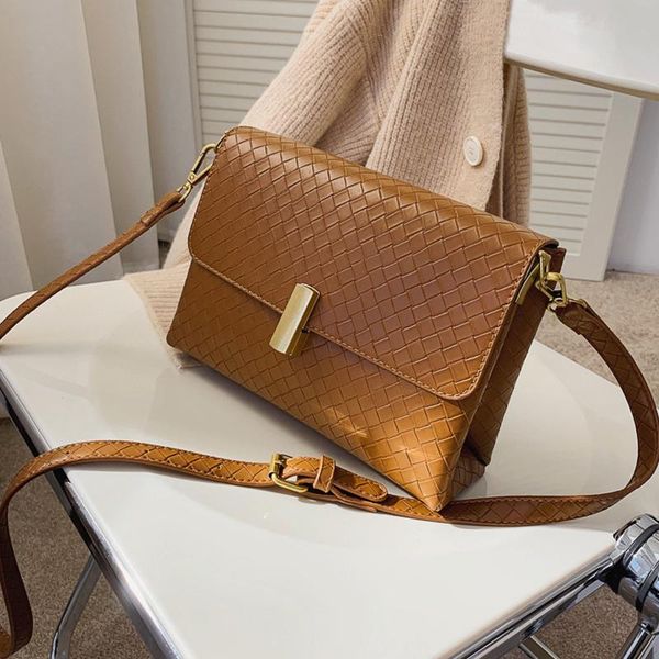 kntting pattern кожа pu сумки на ремне для женщин 2020 новых роскошных сумок elegant lady crossbody сумка высокого качества сумка trending
kntting pattern кожа pu сумки на ремне для женщин 2020 новых роскошных сумок elegant lady crossbody сумка высокого качества сумка trending