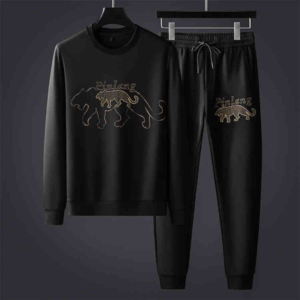 men's tracksuits fashion brand sweater set men's wear full autumn and winter leopard embroidery round neck casual national fashion, Gray
men's tracksuits fashion brand sweater set men's wear full autumn and winter leopard embroidery round neck casual national fashion, Gray