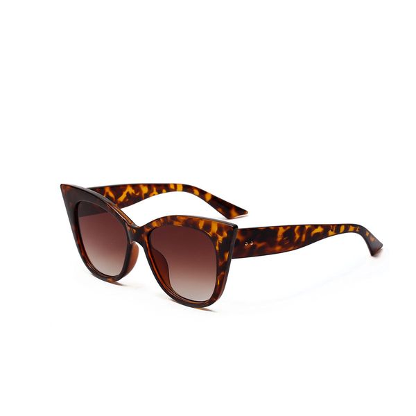 sunglasses retro leopard women big frame glasses european and american cat ears eye, White;black
sunglasses retro leopard women big frame glasses european and american cat ears eye, White;black