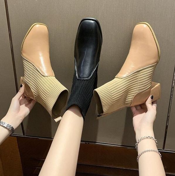 british style elastic knit ankle boots 2020 autumn new korean martin boots style square toe thick heel, Black
british style elastic knit ankle boots 2020 autumn new korean martin boots style square toe thick heel, Black