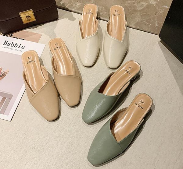 european and american fashion new baotou half slippers female spring and summer version of small fangyuan head non-slip fashion lazy drag, Black
european and american fashion new baotou half slippers female spring and summer version of small fangyuan head non-slip fashion lazy drag, Black