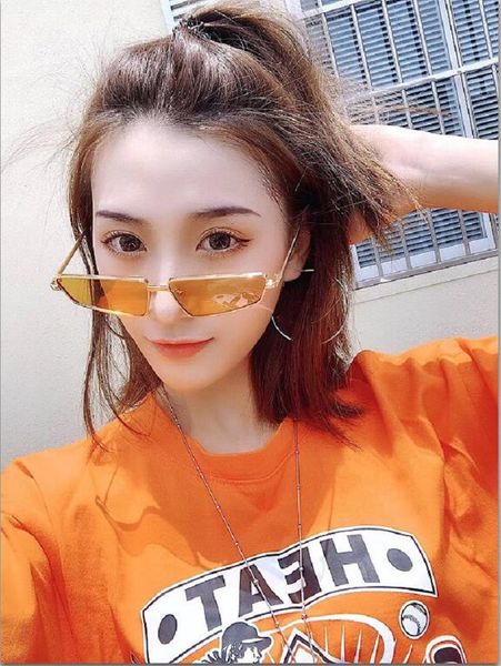 2021new 0537 mens sunglasses men sun glasses women temperament sunglasses fashion style protects eyes with box
2021new 0537 mens sunglasses men sun glasses women temperament sunglasses fashion style protects eyes with box