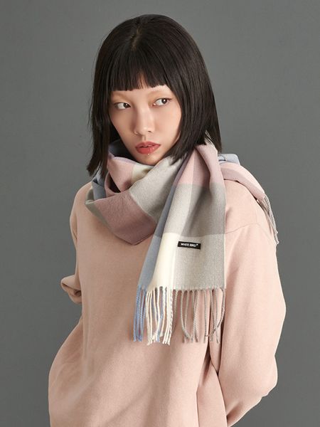 scarves for women in autumn and winter, Blue;gray
scarves for women in autumn and winter, Blue;gray