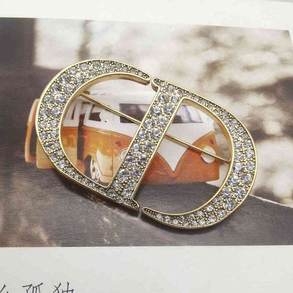 light luxury inlaid brooch women's fashion simple personality anti pin clothing and accessories jewel exclusive sale_0vaj, Gray
light luxury inlaid brooch women's fashion simple personality anti pin clothing and accessories jewel exclusive sale_0vaj, Gray