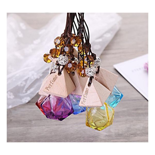 car perfume bottle with wood cap hanging rearview ornament air freshener for essential oils diffuser refillable empty glass bottle
car perfume bottle with wood cap hanging rearview ornament air freshener for essential oils diffuser refillable empty glass bottle