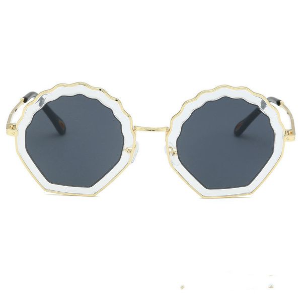 classic retro men's and women's double lens ring fashion flower sunglasses polygonal shell female ocean piece sun glasses, White;black
classic retro men's and women's double lens ring fashion flower sunglasses polygonal shell female ocean piece sun glasses, White;black