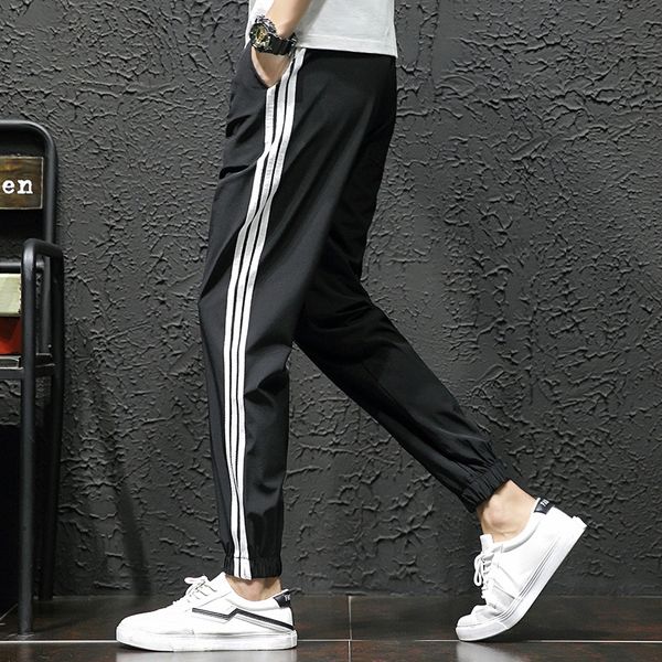 мужские летние тонкие корейские моды полосатых ног capris потерять ноги универсальной повседневных случайных брюк брюк для мужчин 0xtvy, Blue
мужские летние тонкие корейские моды полосатых ног capris потерять ноги универсальной повседневных случайных брюк брюк для мужчин 0xtvy, Blue