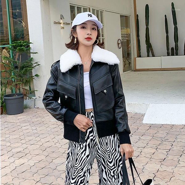 2020 new brand women coat winter genuine leather jacket with natural real sheep fur collar oversized short clothes1, Black
2020 new brand women coat winter genuine leather jacket with natural real sheep fur collar oversized short clothes1, Black