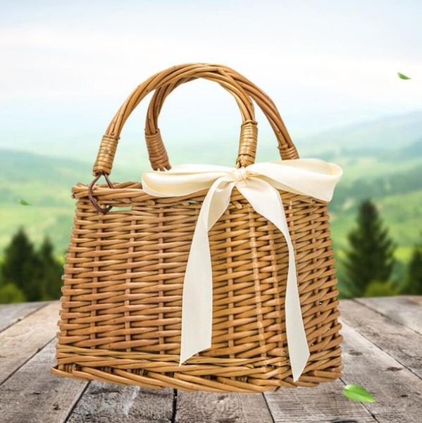 fine rattan handbag female new box type bow ribbon decoration single shoulder diagonal rattan square package high-end fashion
fine rattan handbag female new box type bow ribbon decoration single shoulder diagonal rattan square package high-end fashion
