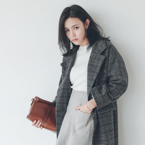 women's wool & blends autumn winter fashion loose plaid thick women woolen coat with pocket 2021 casual office lady outwear coffee gray, Black
women's wool & blends autumn winter fashion loose plaid thick women woolen coat with pocket 2021 casual office lady outwear coffee gray, Black