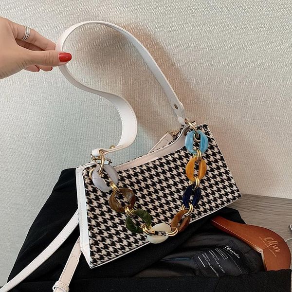 autumn new one-shoulder armpit mini bag female 2020 popular new fashion network red ocean gas all-match messenger bag
autumn new one-shoulder armpit mini bag female 2020 popular new fashion network red ocean gas all-match messenger bag
