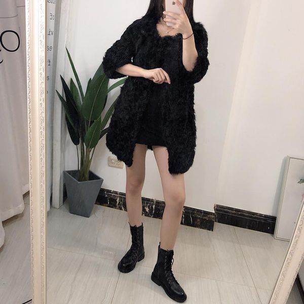 solid color round collar lamb fur coat women real nature fur medium - long slimming seven minute sleeve sheared wool coat, Black
solid color round collar lamb fur coat women real nature fur medium - long slimming seven minute sleeve sheared wool coat, Black