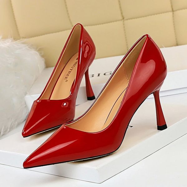 bigtree fashion simplicity heels bright side patent leather shallow mouth pointed head thin high heel women's shoes large size #wu4q, Black
bigtree fashion simplicity heels bright side patent leather shallow mouth pointed head thin high heel women's shoes large size #wu4q, Black