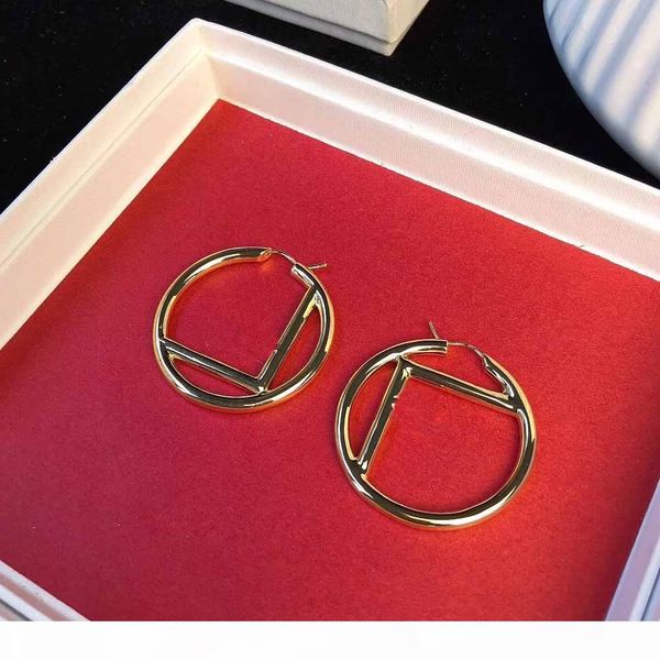 drop earring with black and white color in gold plated women wedding jewelry gift ps4494, Golden
drop earring with black and white color in gold plated women wedding jewelry gift ps4494, Golden