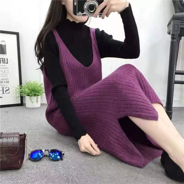 2021 women autumn winter slim sweater vest ladies solid split mid-long knit dress female causal sleeveless v-neck vest dress g35, Black;white
2021 women autumn winter slim sweater vest ladies solid split mid-long knit dress female causal sleeveless v-neck vest dress g35, Black;white