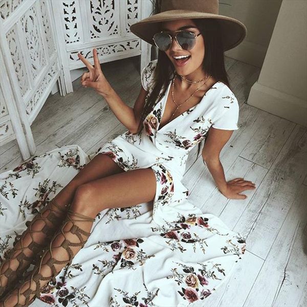 2019 long summer beach dress printed women deep v floral chiffon maxi dress front split bohemian dresses white boho, Black;gray
2019 long summer beach dress printed women deep v floral chiffon maxi dress front split bohemian dresses white boho, Black;gray