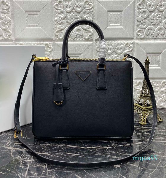 large classic retro tote bag fashion messenger handbag in genuine saffiano leather women man
large classic retro tote bag fashion messenger handbag in genuine saffiano leather women man
