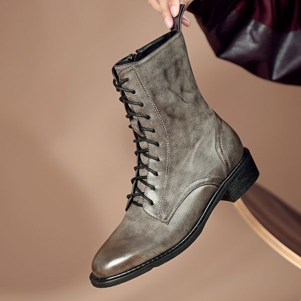 2021 new keep warm winter knee round toe lace up zipper short boots pu square high heel women shoes big size 34-43 0e5d, Black
2021 new keep warm winter knee round toe lace up zipper short boots pu square high heel women shoes big size 34-43 0e5d, Black