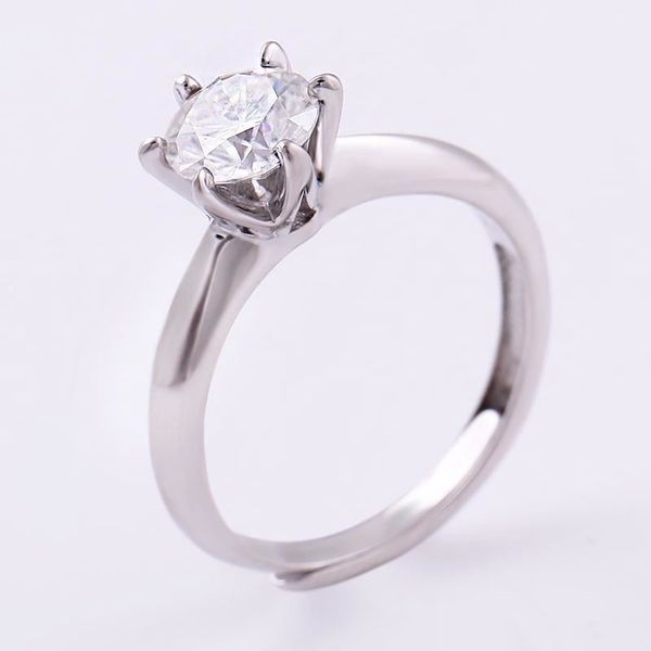 in stock moissanite ring silver moissanite ring 1ct 6.5mm round cut 925 silver gold plated classic 6prongs women solitaire rings 201006, Golden;silver
in stock moissanite ring silver moissanite ring 1ct 6.5mm round cut 925 silver gold plated classic 6prongs women solitaire rings 201006, Golden;silver