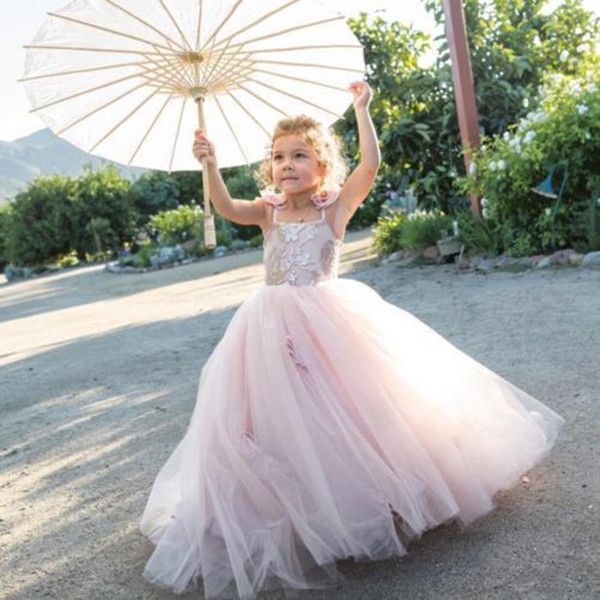 new pink princess flower girls dresses strapless lace applique tulle ball gown handmade flower kids dress wedding party gowns l190, White;blue
new pink princess flower girls dresses strapless lace applique tulle ball gown handmade flower kids dress wedding party gowns l190, White;blue