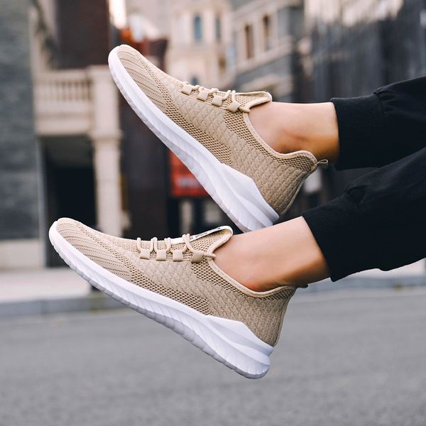 random male high-quality ultra-light wild fashion shoes, racing shoes and casual high-end zapatos, tie-up running, Black;brown
random male high-quality ultra-light wild fashion shoes, racing shoes and casual high-end zapatos, tie-up running, Black;brown