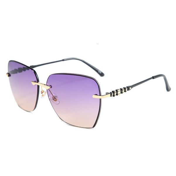 2021 new vintage oversize sunglasses women rimless eyeglasses men shades for summer outdoor diamond cutting oculos gafas 50204df dysy, White;black
2021 new vintage oversize sunglasses women rimless eyeglasses men shades for summer outdoor diamond cutting oculos gafas 50204df dysy, White;black