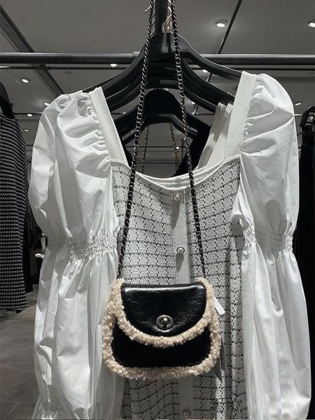 shoulder bags fashion women winter faux fur lalambswool crossbody bag handbag lady female party tote christmas gift
shoulder bags fashion women winter faux fur lalambswool crossbody bag handbag lady female party tote christmas gift