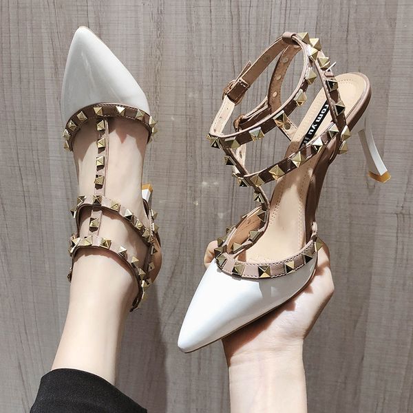 red hy2020 summer pointed fairy high heels women's slim heels new head rivet thin heel rubber temperament list, Black
red hy2020 summer pointed fairy high heels women's slim heels new head rivet thin heel rubber temperament list, Black