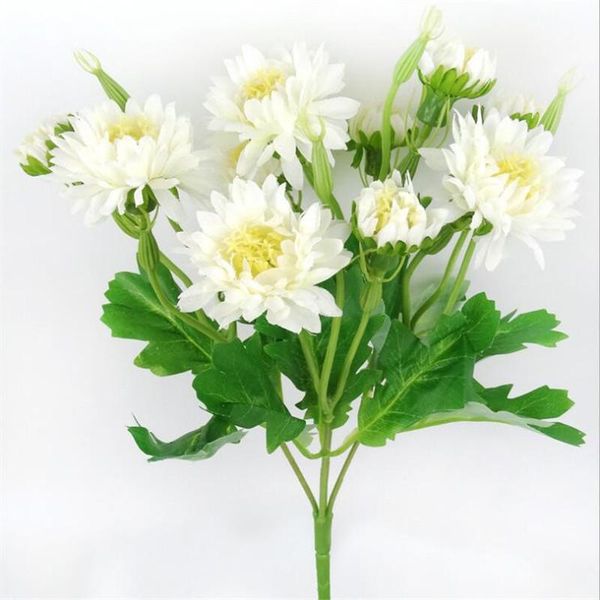 12pcs fake chrysanthemum (5 stems/bunch) 6 colors simulation daisy for wedding home decorative artificial flowers
12pcs fake chrysanthemum (5 stems/bunch) 6 colors simulation daisy for wedding home decorative artificial flowers