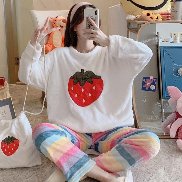 winter new bag pajamas women winter plush pajamas home wear girls warm flannel long sleeve set sleeping clothes women, Black;red
winter new bag pajamas women winter plush pajamas home wear girls warm flannel long sleeve set sleeping clothes women, Black;red