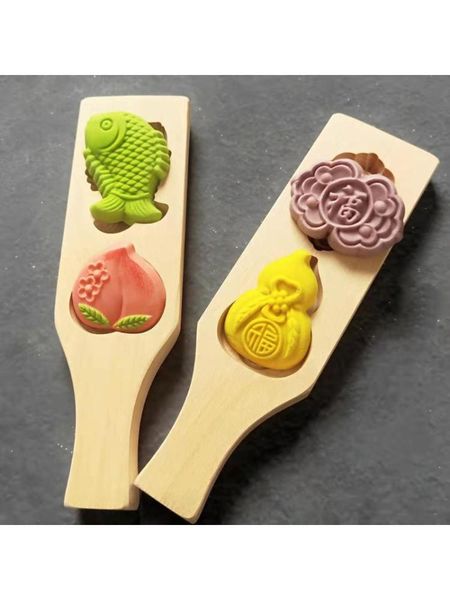 2020 new gourd peach wooden moon cake mold pastry baking tool for making mung bean mould
2020 new gourd peach wooden moon cake mold pastry baking tool for making mung bean mould