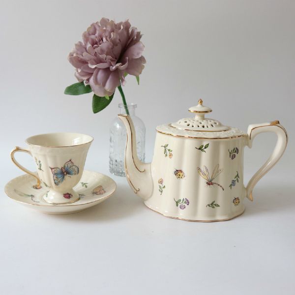european bone china with spoon blue creative afternoon ceramic coffee reusable taza ceramica cup and saucer set ba60byd q0105
european bone china with spoon blue creative afternoon ceramic coffee reusable taza ceramica cup and saucer set ba60byd q0105
