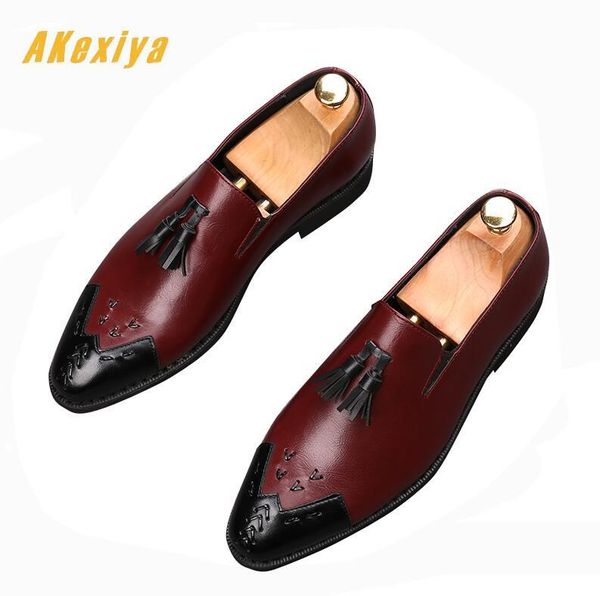new arrival designer men pointed tassels mixed gentleman shoes wedding dress homecoming prom shoes sapato social masculino, Black
new arrival designer men pointed tassels mixed gentleman shoes wedding dress homecoming prom shoes sapato social masculino, Black